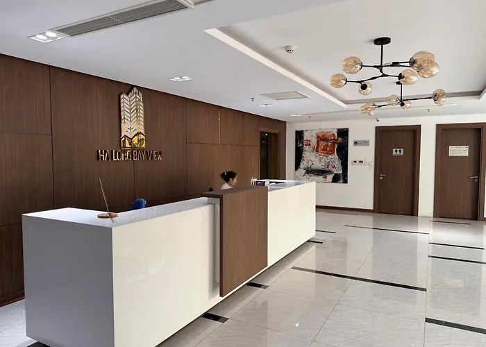2br - Spacious & Modern - Near Center Căn hộ Hạ Long