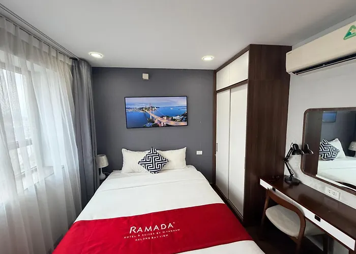 2br - Spacious & Modern - Near Center *