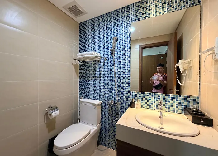 2br - Spacious & Modern - Near Center Căn hộ